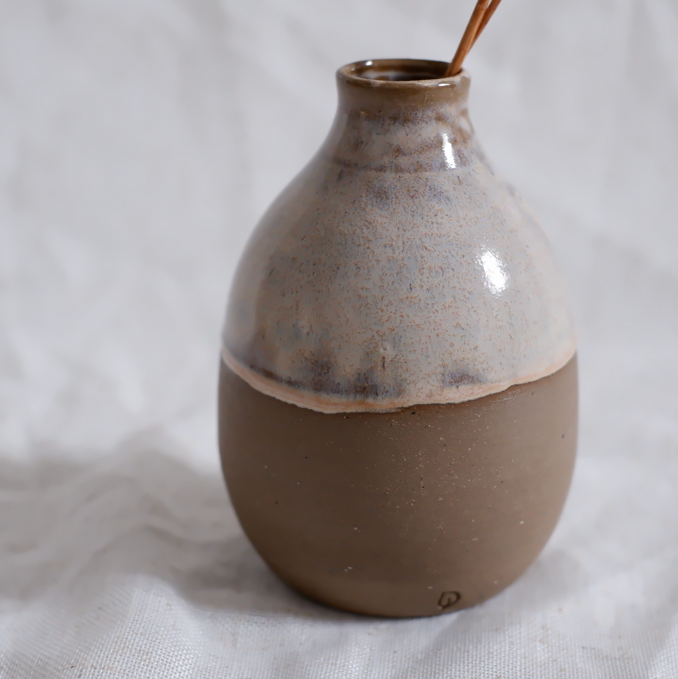 Macaron Bud Vase