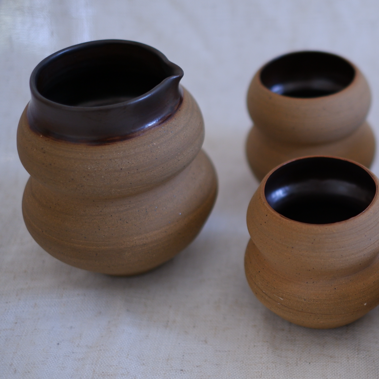 Peanut Pitcher