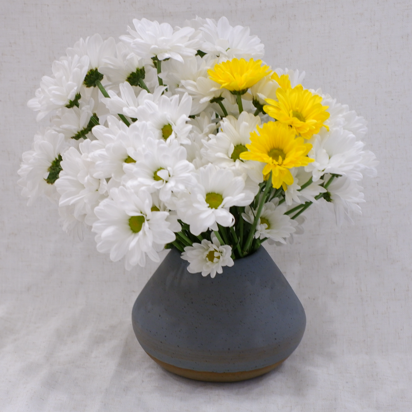 Vase cone béton