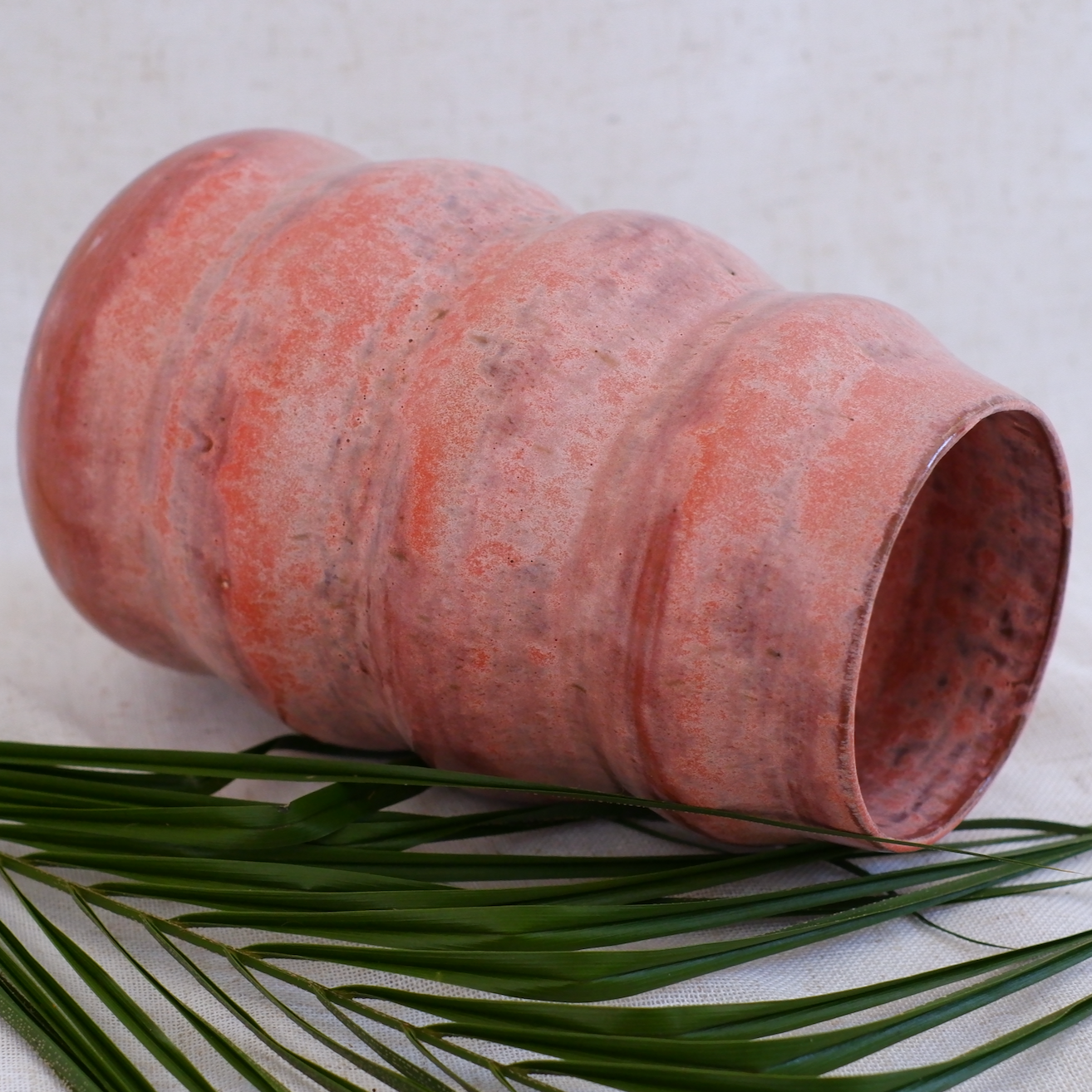 Worm Vase