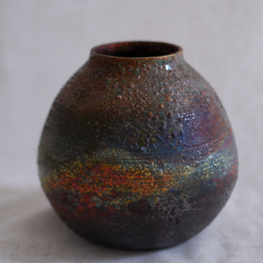 Vase iridescent bombe