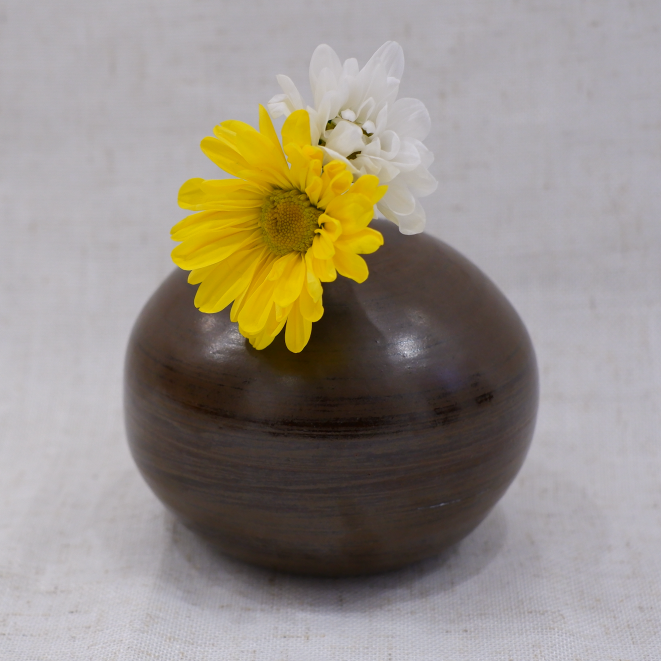 Vase bulle en cuivre