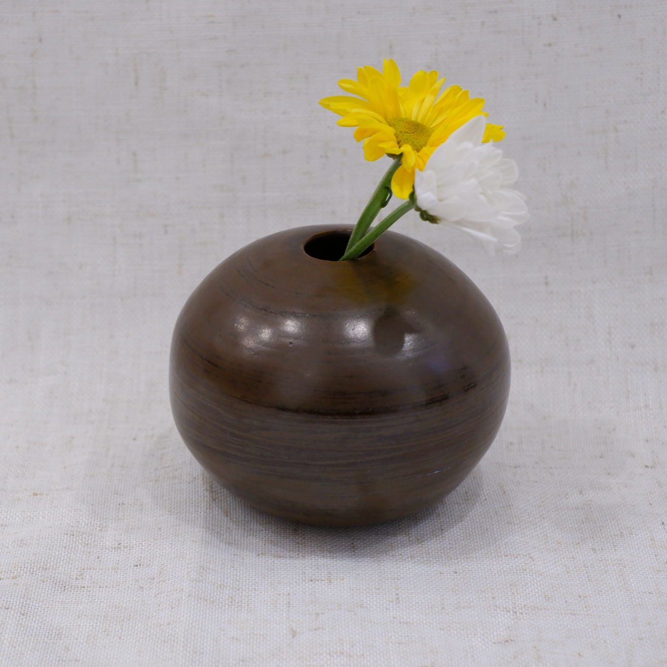 Vase bulle en cuivre